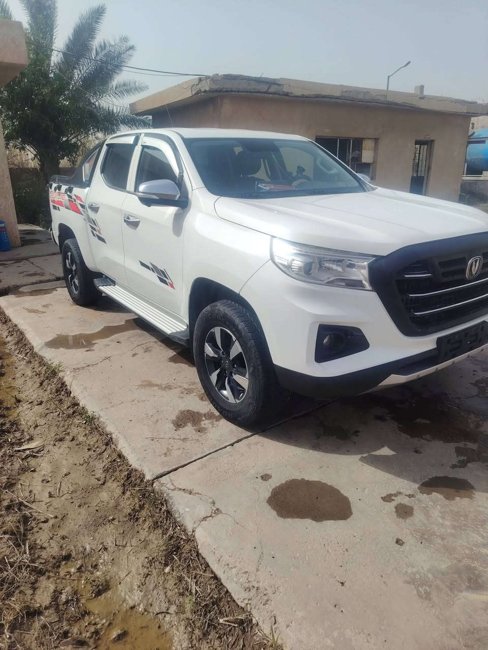 سلام عليكم شنجان هنتر للبيع مكفوله حره رقم بغداد تحويل مباش السعر ١٦٠ ورقه التصال *********** مكان السياره ديالى بعقوبه
