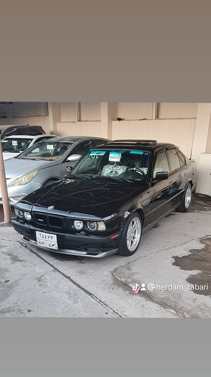 زاخو
BMW
525
1994
فول فول
غرامة 220 هزار
سعر68
***********
