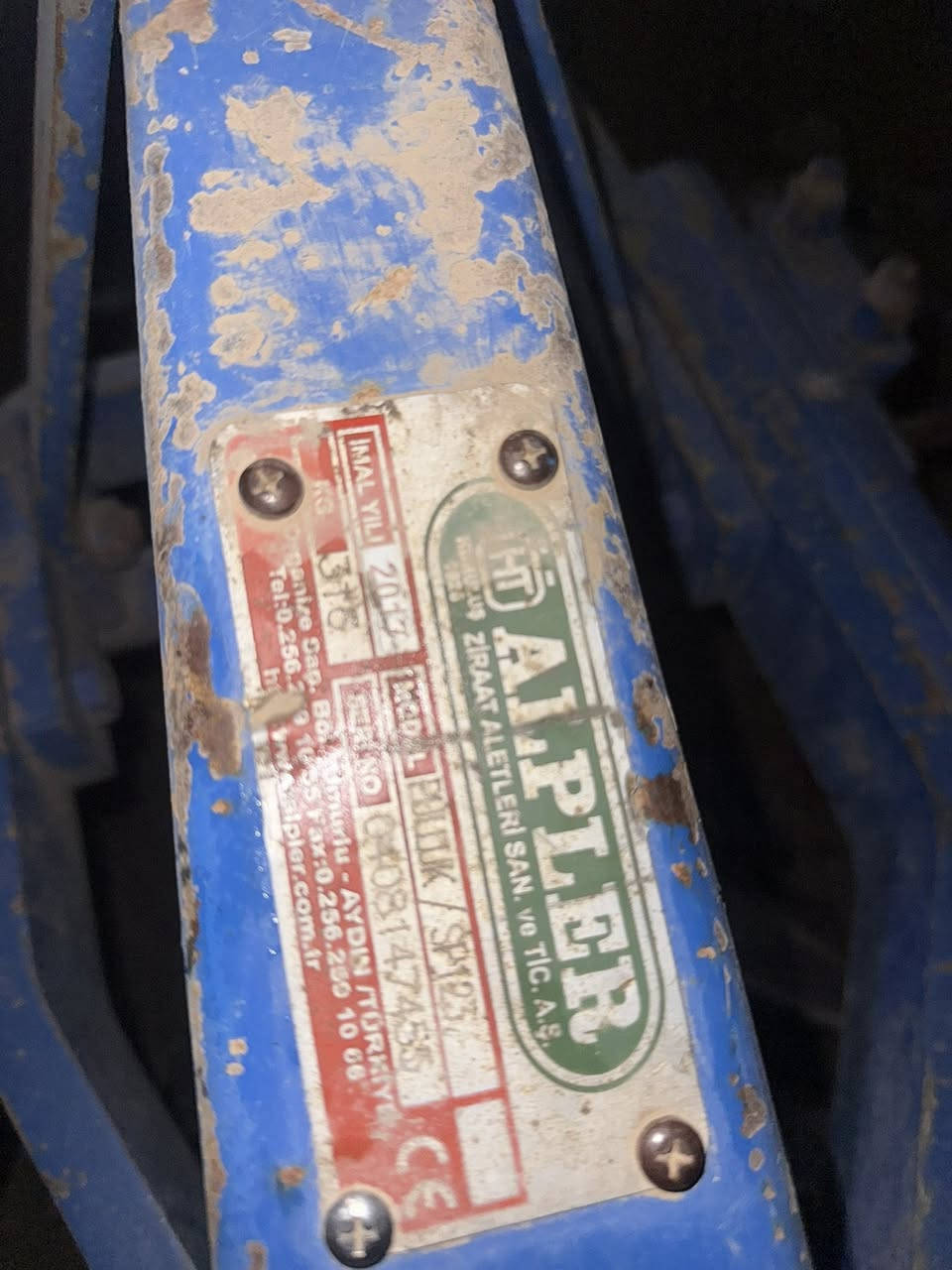 ‏سلام عليكم فداء 12 البير نظيف ما به لحي ولا عواج ‏المكان بين كربلاء والنجف شارع العام عمود 757  ***********￼￼
