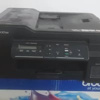 جهاز استنساخ برذر نوع 820 مع جهاز كبس هويات جديد غير مستخدم مع أوراقه ...