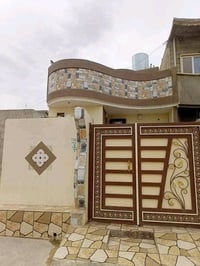 بيت للبيع • ١٠٠م • يارمجة الشرقية