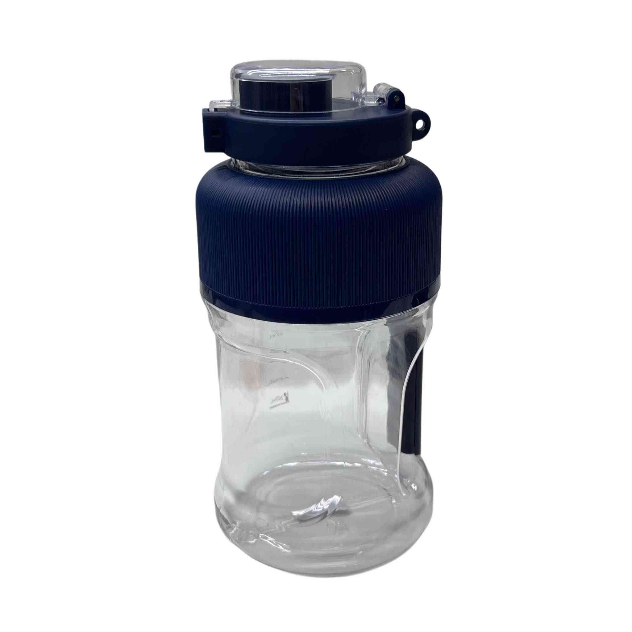 - خلاط RAF المحمول هو الحل الأمثل لعشاق العصائر الطازجة والوجبات الخفيفة الصحية أثناء التنقل.

. أداء قوي: مزود بـ 10 شفرات من الفولاذ المقاوم للصدأ ومحرك يدور بسرعة 18000 دورة في الدقيقة بقوة 80 واط، يضمن خلط الفواكه والخضروات بكفاءة للحصول على أفضل مذاق.

. سعة كبيرة: يأتي بكوب رئيسي بسعة 1000 مل، بالإضافة إلى كوب أصغر سعة 400 مل، مما يجعله مثالياً لأحجام مختلفة من المشروبات.

. قابلية النقل والراحة: يحتوي على بطارية مدمجة بسعة 1300 مللي أمبير، ويسهل تنظيفه وتشغيله السريع، مما يتيح لك الاستمتاع بمشروباتك في أي مكان.

- يمكن إعادة شحنها باستخدام كابل USB.

- تتميز بشفرات حادة ومتينة لخلط المكونات بسرعة. 

- تصميمها خفيف الوزن ومحمول، مما يجعلها مناسبة للسفر أو المكتب أو صالة الألعاب الرياضية. 

- مزودة بآليات أمان تمنع التشغيل إذا لم يكن الغطاء مثبتاً بشكل صحيح.

- مثالية لصنع العصائر والمخفوقات وأطعمة الأطفال التكميلية. بغداد, العراق


**إذا كنت صاحب هذا الإعلان وتريد حذفه لأي سبب، رجاءا أرسل رسالة إلى الدعم الفني**