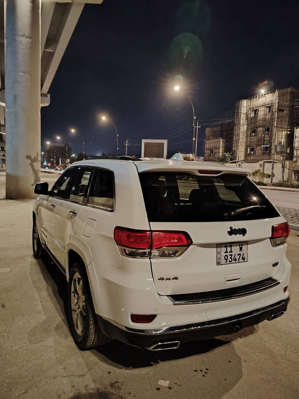 السلام عليكم
جيب سومت موديل 2014
السونار بالمنشور
رقم بغداد بأسمي
مكاني بابل مركزالمدينه
السياره نصبته كلش حلوه وماناقصها كلشي 

كراسي كهرباء 
كراسي خلفيه تدفئه
كراسي اماميات تدفئه تبريد 
كامره خلفيه دواره معه الستيرن  
كشنات جلد 
محرك سته اسلندر 3600
جنطه كهرباء  
خمسه راكب
نضام منحدرات 
شاشه كبيره 
قياده ذاتيه 
كير 8 نمر طياره
مانع نزلاق
حساس مطر
 2قطع تبريد
كروز سرعه 
تبريد بيانو 
شاشه اعطال بل دشبول 
خزن وضعيات الكراسي 
منفذ طاقه 
جنطه كهرباء وذكيه عند القتراب تفتح 
لد امامي ترحيب 
بك لايت لد 
ستيران تحكم كهرباء 
اناره بل مري ترحيب 
تشغيل عن بعد
واتساب***********
الإتصال ***********
