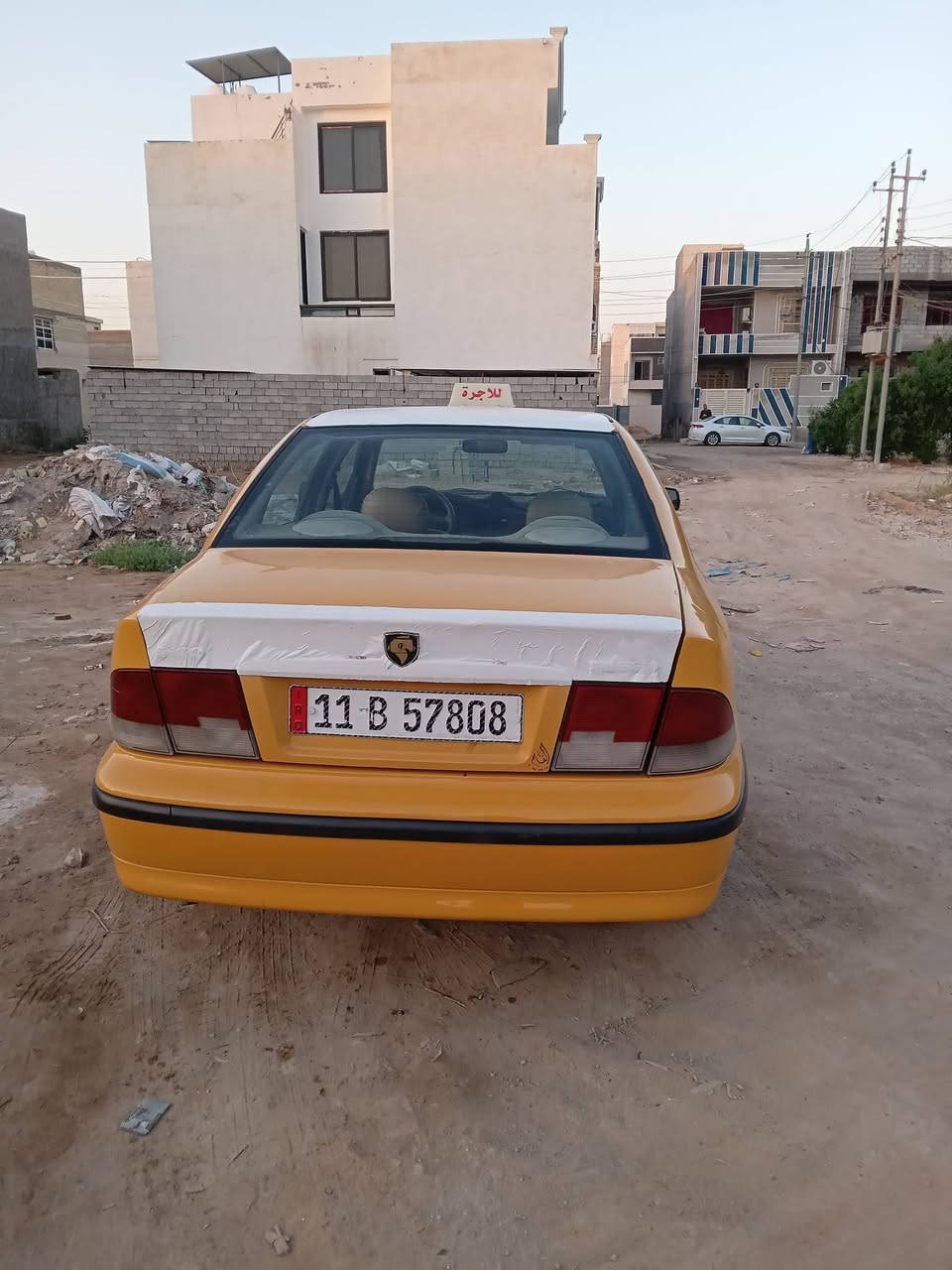 السلام عليكم
سمند موديل 2011 
 وكير ومكينه مكفولات 
تبريد ثلج
صدر جديد 
سنويه لل2030
هيئة غرامات امصفر 
السعر 37 وبيها مجال 
للاتصال ***********

