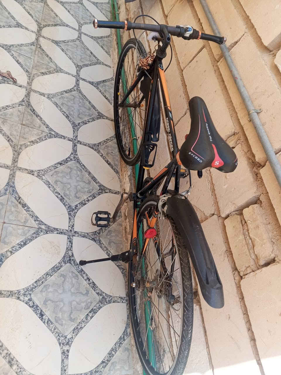 السلام عليكم بايسكل للبيع سي 700 نظيف ما ناقصه شيء السعر 75 وبي مجال مكاني ناصريه ومركز الشراي بخير ويدلل


**إذا كنت صاحب هذا الإعلان وتريد حذفه لأي سبب، رجاءا أرسل رسالة إلى الدعم الفني**