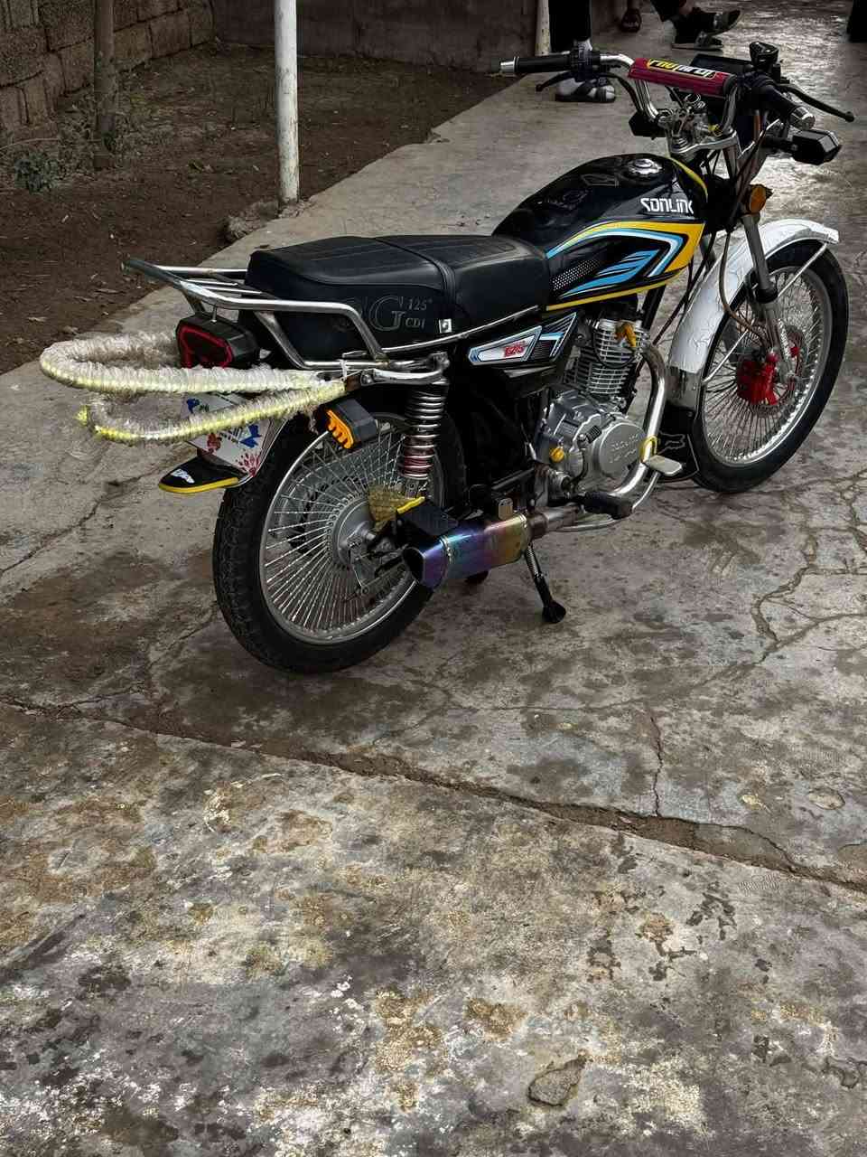 السلام عليكم
دراجه تايكر 2024شكل2025
5كير الدراجه مكفوله كفاله عامه
السعر 675وبيه مجال بصيط جداََ
الرقم ***********
جماعت ال625 لحد ايتعبني👋
