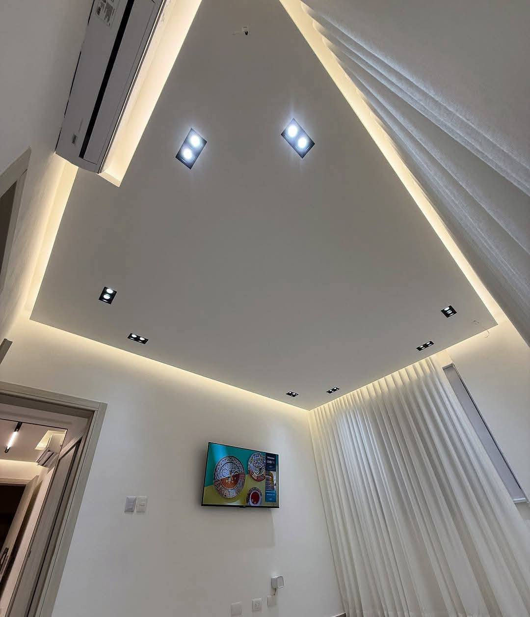 العنوان ديالى بعقوبه🏘  بلنننقد 💸 والتقسسيط
صبغ الدور . كادر متخصص .كافه انواع الاصباغ والديكور🏠  صبغ داخلي وخارجي 
 . ورق جدران .جبس بورد. ديكورات عامه 
  تغليف الجدران (ورق جدران).(سقوف ثانويه) .( زجاجي). (سحبات)..(بديل الخشب والرخام )
مانع رطوبه بجوده عاليه للاسطح 
ديكورات عامه . اسعار مناسبه .
دقه في العمل . سرعه الانجاز . ⚒️⚒️
للتواصل مراسله الصفحه او الاتصال على الرقم التالي
***********
078‪54068212
اتصال + واتساب
@إشارة
