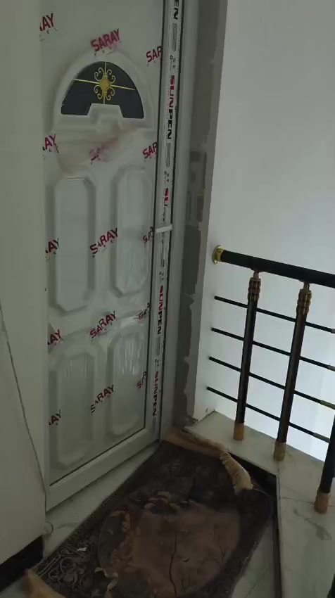 السلام عليكم
بيت للبيع
100 م مربع
ركن
10 م في 10 م
شارع 15 م
الديوم منطقة ال 16 الف
بالبداية قريب على فلكة شارع 60 م
السعر 77 مليون وبي مجال
للاتصال
‏‪***********
