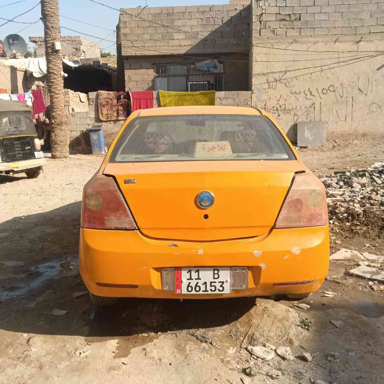 جيلي ام كي للبيع ٢٠١٢ رقم انكليزي داخلة هزة وباسمي رايدهة ٣٠ ورقة وهذا رقمي *********** بي واتساب
