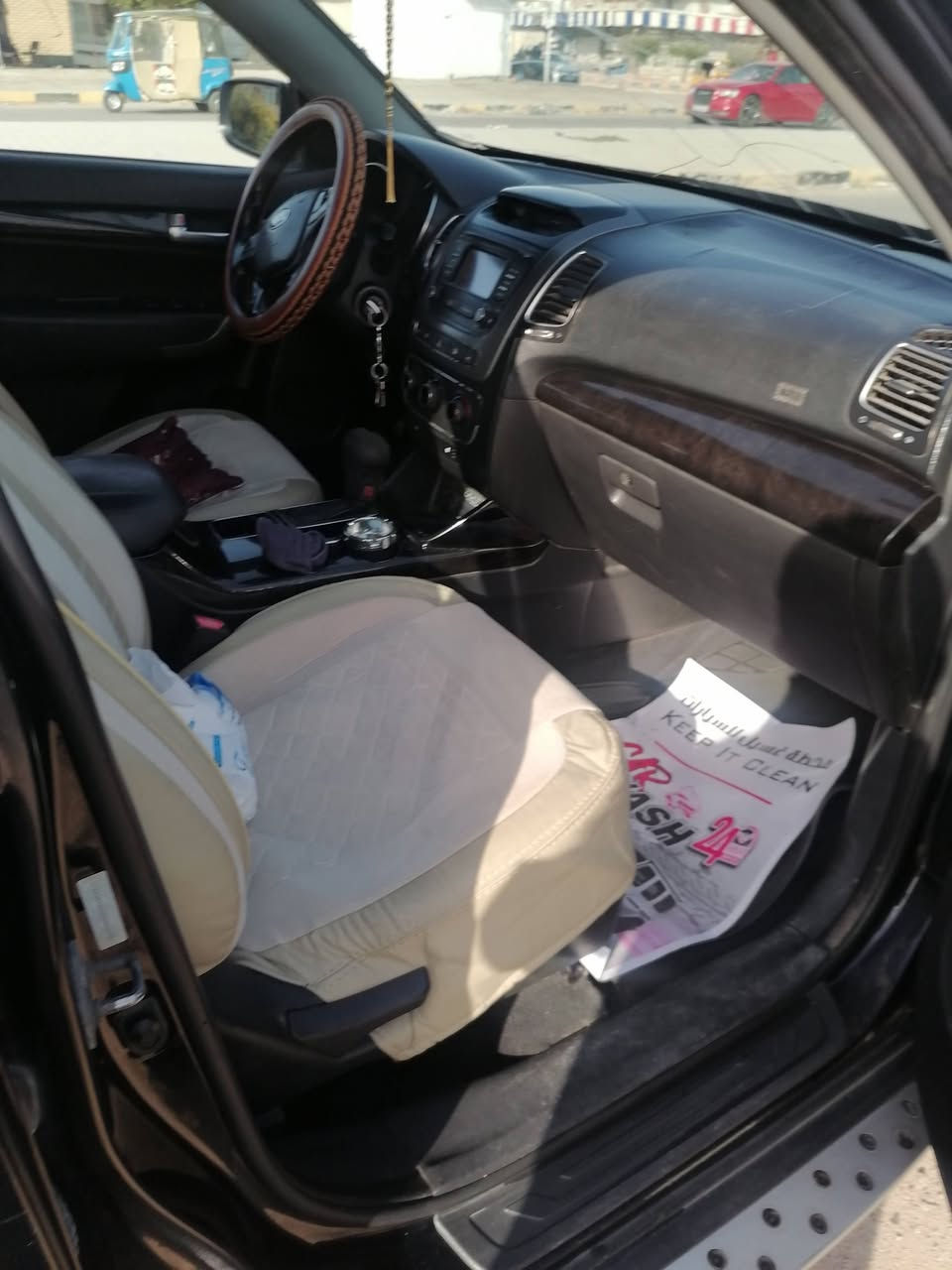 السلام عليكم
سورنتو ٢٠١٤ أمريكي اربع سلندر ٧ راكب محرك ٢٤٠٠ بيها جاملغ وبنيد الباقي مكفول السيارة جاهزة بغداد باسمي والتحويل مباشرة السعر ١٣٨ وبيها مجال بسيط للاتصال *********** /***********
