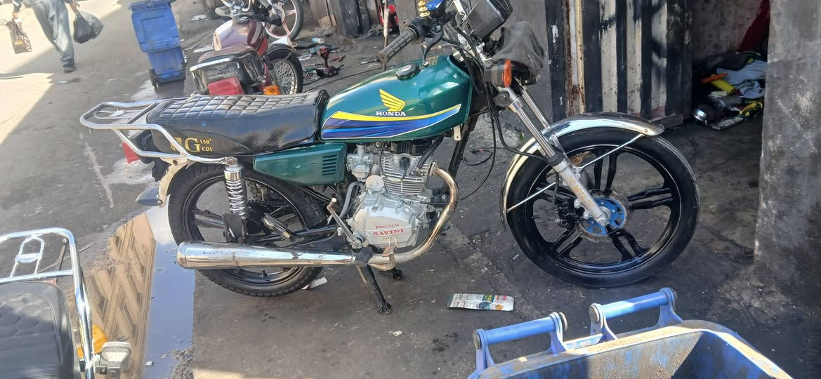 سافين مكينة كبس منفس اصلي مودل ٢٠٢٠ كربيت كامل مكمل سعر ٣٠٠الف بي مجل بسيت رقم وتساب ٧٥٠٢٥١٢٦٣٦


**إذا كنت صاحب هذا الإعلان وتريد حذفه لأي سبب، رجاءا أرسل رسالة إلى الدعم الفني**