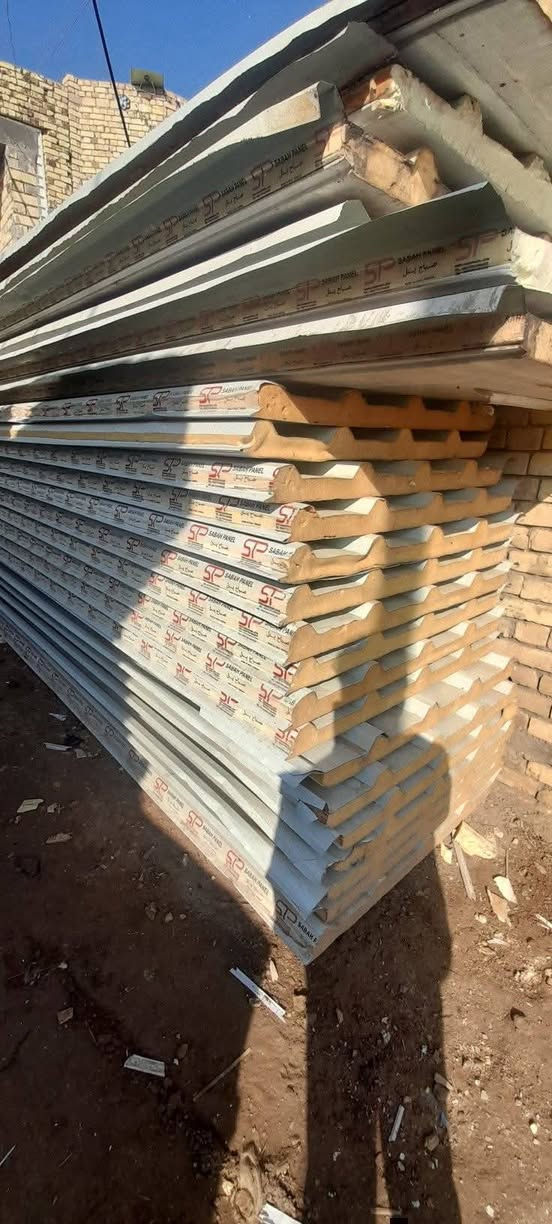 سندويج عدد ٣ طول ٧ متر ثنين وحده طول ٤ متر سندويج ثقيل من القديم سمك السند ويج ١٠ سم
سعر المتر ١٢ الف 
***********
