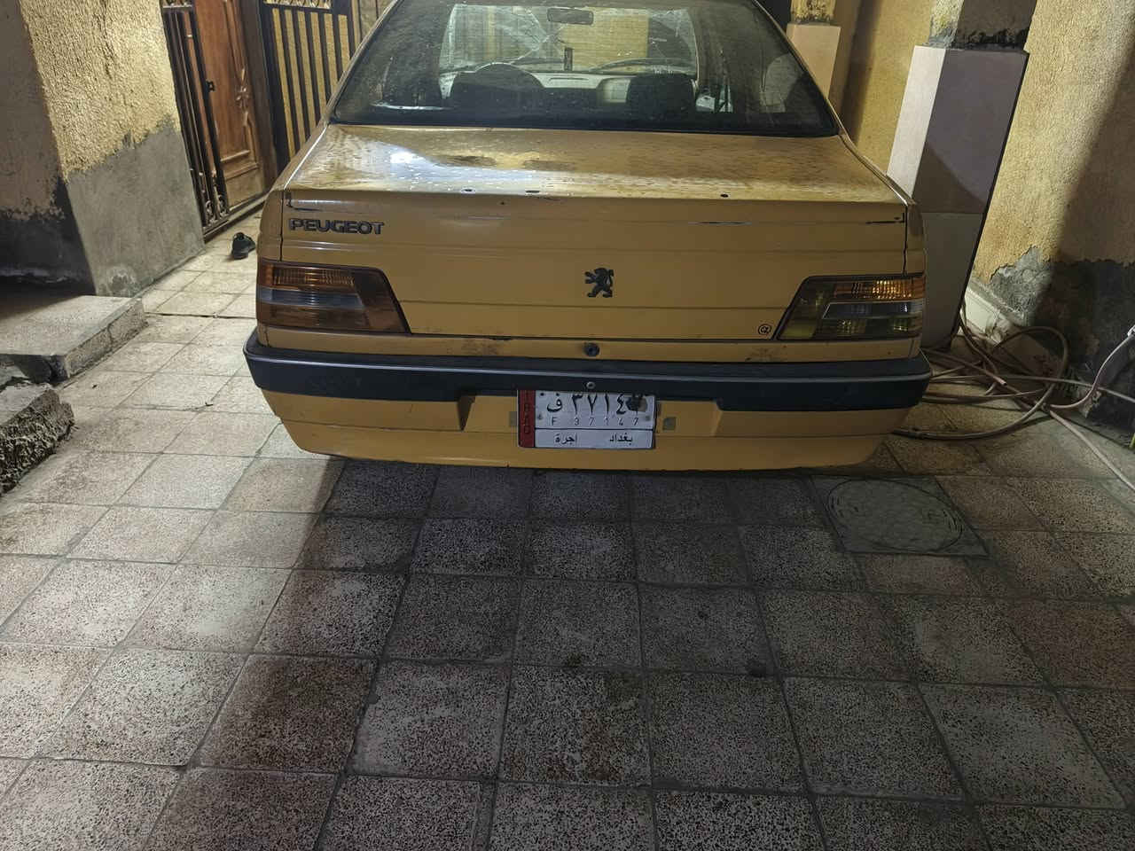 بيجو أكد موديل ١٦ بغداد تحويل محتاجه بطانه سايق محرك كير حلوات تايرات حلوات صدرها شوي محتاج ترتيب السعر ٢٥ بيها مجال بسيط ***********
