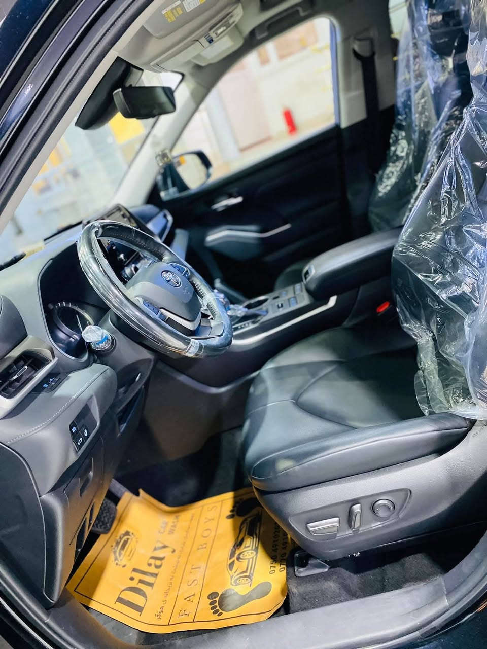 هايلاندر موديل 24 ماشيه 24
فول موصفات عبد الطيف جميل GLE
رقم بغداد السعر 325
***********
