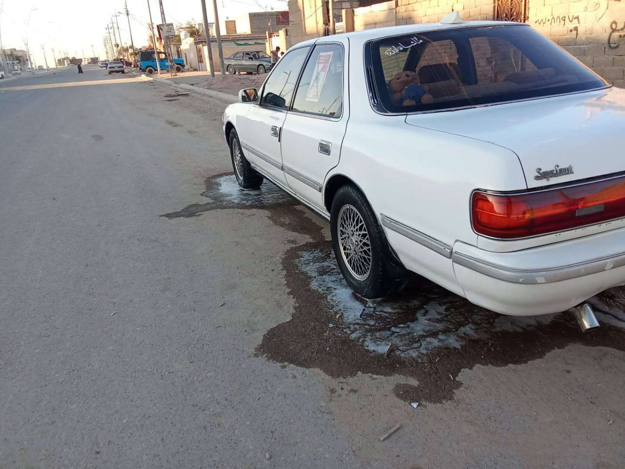 سلام عليكم ورحمه الله وبركاته سيااره لبيع كفاله من كلشي العنوان البصره الزبير/محرك ونجي /***********/ السعر52
