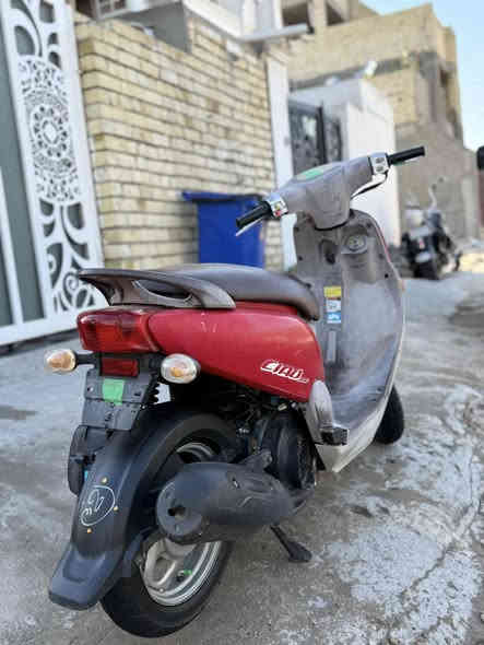 السلام عليكم دراجة نوع فله موديل11 دراجه كارتون جديده حيل مكينه سبانه ما مدوده عليها بلاديه لاخير ختم واحد  تايرات جدد ماناقصه كلشي سعر 950 وبيها مجال لشراي مكاني بغداد الدوره ابودشير***********
