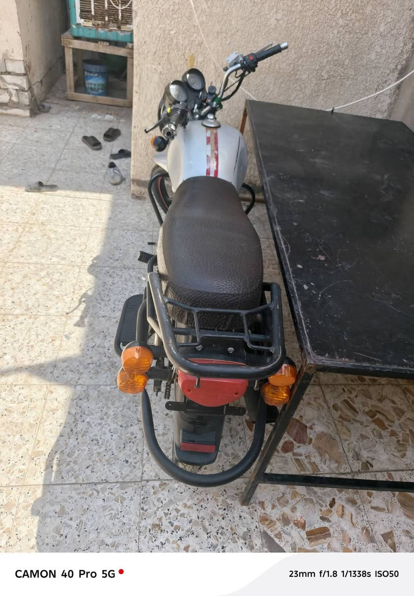دايون سكنر للبيع مديل ٢١ سعر ٩٥٠ دراجه نضيفه عنوان كوفه الشراي يتصل ***********
