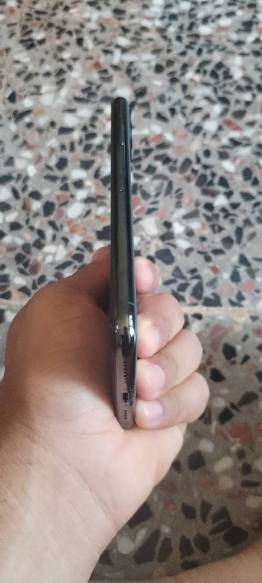 ايفون 11 برو ماكس نضافة 100/100 مبدل بطاريه أصليه من شركه ابل يعني من امريكا الجهاز فول  بطاريه 85 ذاكره ٢٥٦ مكاني نجف السعر 330 وبي مجال
رقمي ***********
ايفون 11 برو ماكس نضافة 100/100 مبدل بطاريه أصليه من شركه ابل يعني من امريكا الجهاز فول  بطاريه 85 ذاكره ٢٥٦ مكاني نجف السعر 330 وبي مجال
