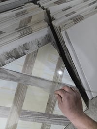 عندي سقف ثانوي للبيع المتر مالته 1500مستخدم بس اخو جديد عندي كميه منه ...