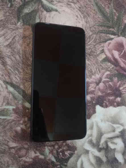 واي 9 برايم ذاكره 128 كامره منبثقه جهاز نضيف وشرط كله شغال. مابي اي خلل الجهاز مفتوح مبدل جامه السعر 70 مكاني موصل الايمن ***********
