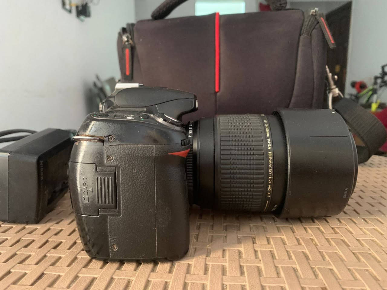 Nikon d80 للبيع او للبدل 
كميرا نيكون d80 للبيع او للبدل 
معاه الشنطه والشاحن ولينس ٧٠/٣٠٠
ملهاش غير زرار الباور بس مكسور بس بتفتح وتقفل عادي 
للبيع بسعر كويس جدا


**إذا كنت صاحب هذا الإعلان وتريد حذفه لأي سبب، رجاءا أرسل رسالة إلى الدعم الفني**