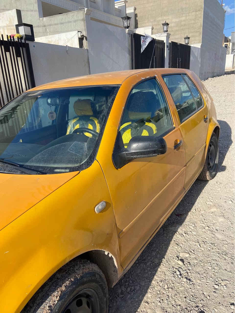 گولف مودیل ٢٠٠٧رەقەم کرکوک عندی ٢پتاقە بنزین گیر عادی بەشرت تحویل مکان کرکوک رەقەم موبایل
*********** كركوك, العراق
