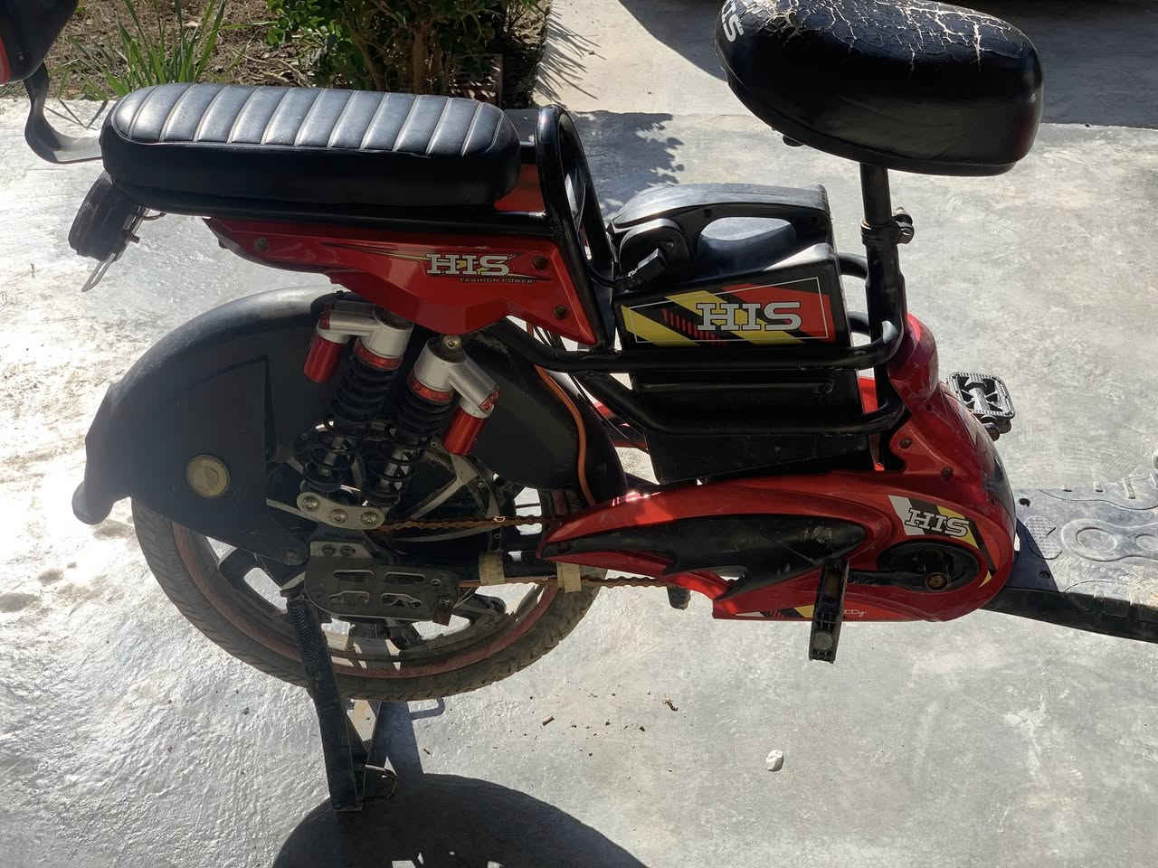 ‏بو سيكل￼ ‏كهربائي للبيع مدير 25 النظافة 90 الكهربائيات كلها شغالة السعر 325 وبي مجال رقم￼ ***********
