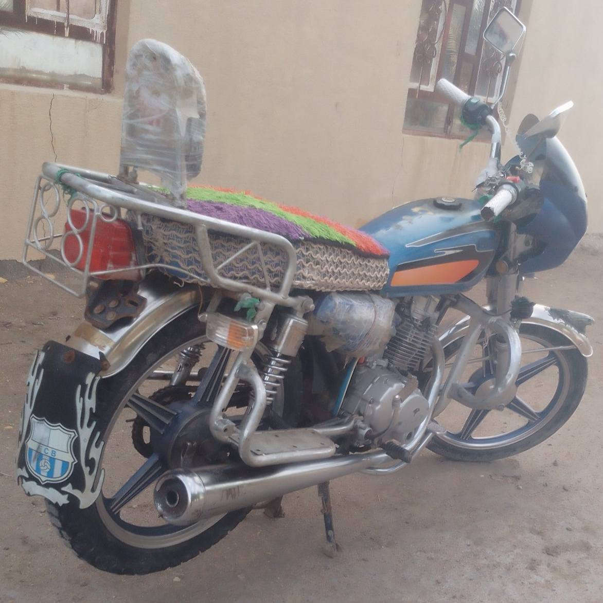 دراجة بارت 2020 اوراق كامله سعر 700 وبيها مجال قليل الاستفسار خاص وبي خير ويدلل


**إذا كنت صاحب هذا الإعلان وتريد حذفه لأي سبب، رجاءا أرسل رسالة إلى الدعم الفني**