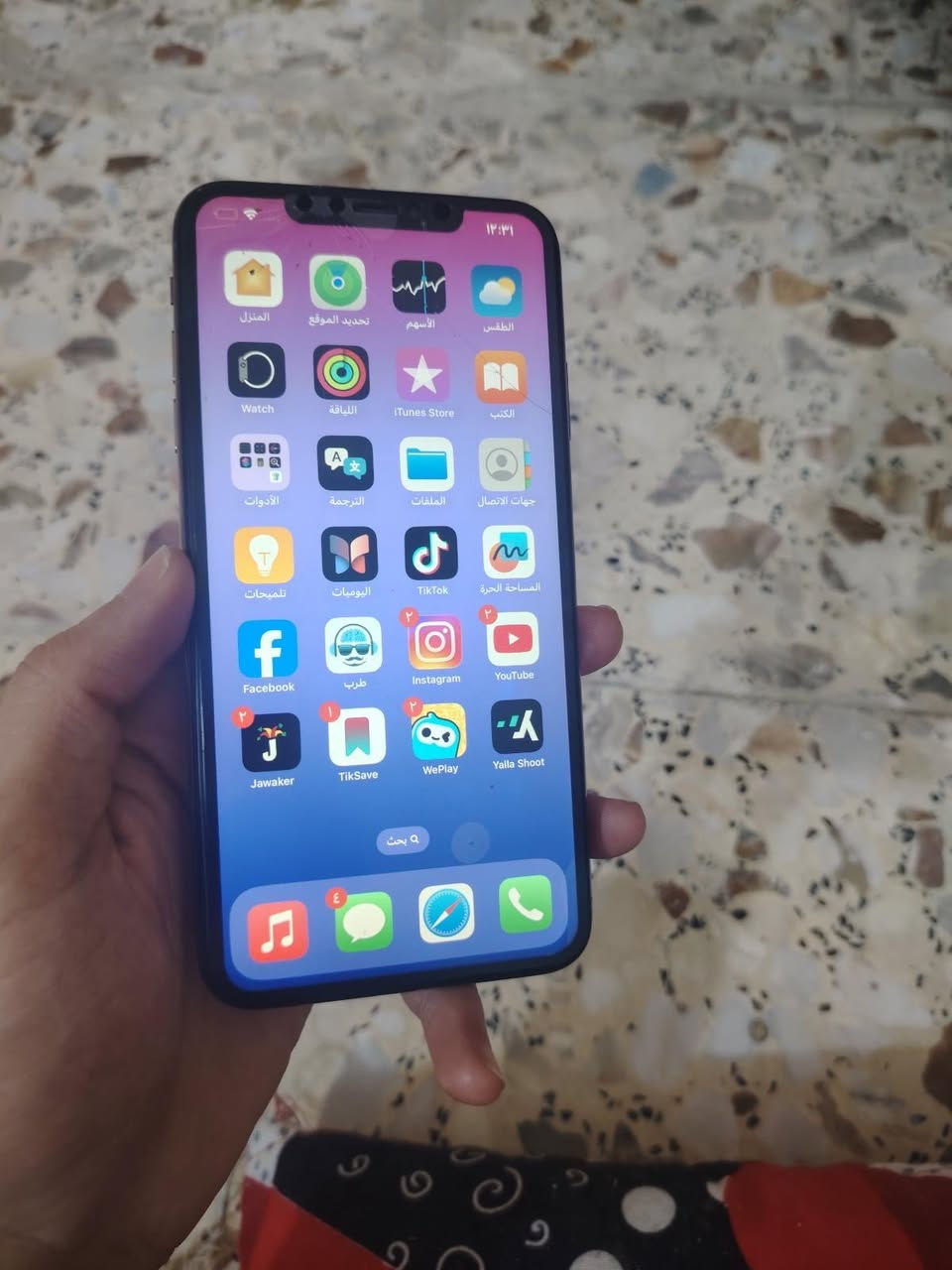 اكس ماكس للبيع 
الجهاز بيه فطر بالشاشه من الفوك مثل ما موضع بالصوره 

وبيه كسر بالكامره بس ما مأثر ع أصوره ابدد  

مبدل بطاريه وحاليه 84 
الذاكره 256 
فايس إيدي شغال كلشي شغال ماعده هذن النقاط الي ذكرتهم 
 
بغداد الشعله 
السعر 175 وبيه مجال


**إذا كنت صاحب هذا الإعلان وتريد حذفه لأي سبب، رجاءا أرسل رسالة إلى الدعم الفني**