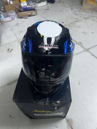 اسلام عليكم خوذه للبيع جديده بلكارتون كلش حلوه وقويه. السعر 100 الستفس...