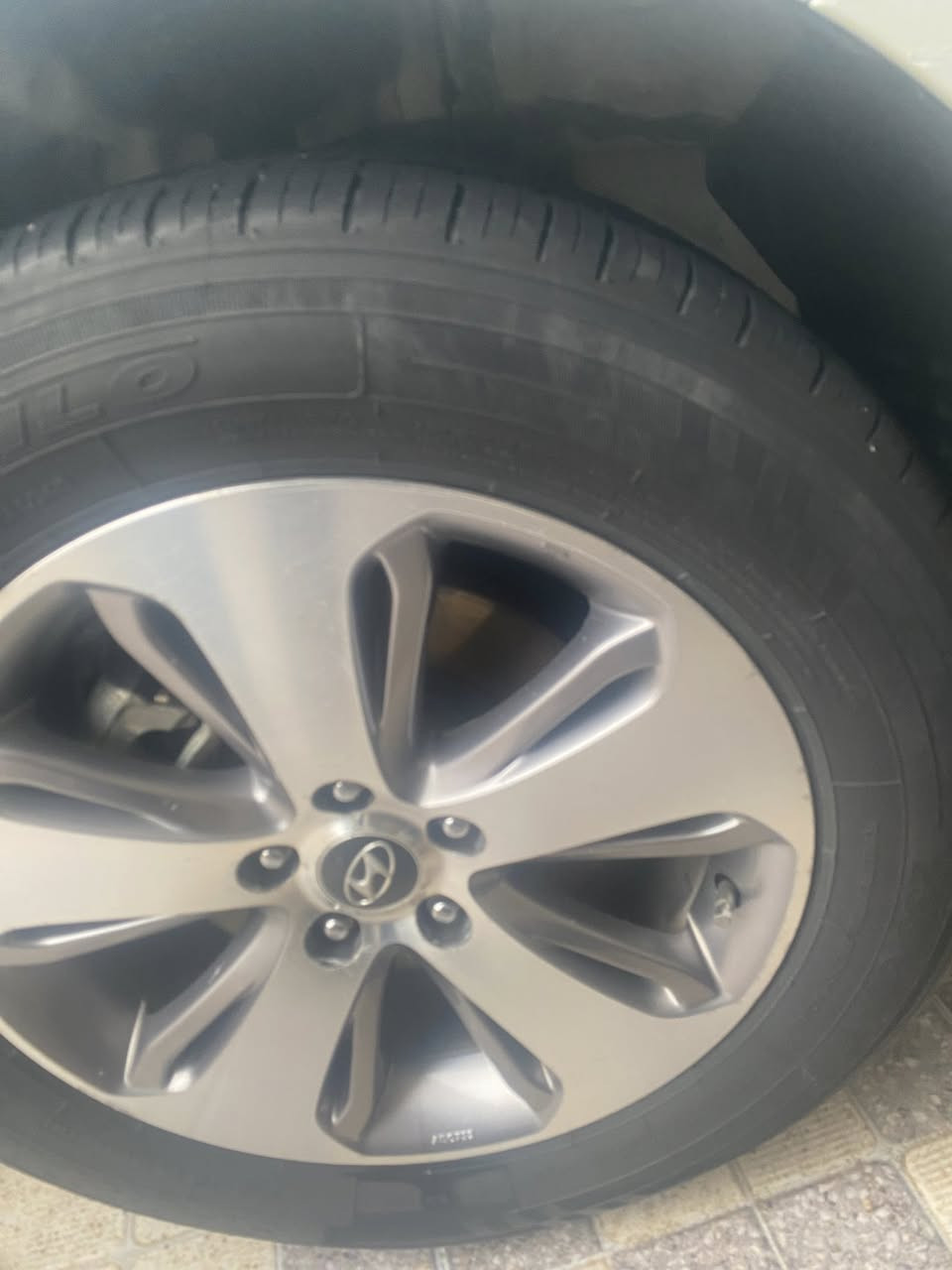 السلام عليكم
اخواني سنتافيه خلجيه

عشاق الجديد والكفاله بشرط حته دعميات

عده تحيله أربع أصابع وما تبين 

محرك كير شركه بشرط 

صدر حداديه تخم تاير تبريد بشرط شركه 

تريها بشرط زيرو

الموديل (2012)

المحرك 6 سلندر 

الموصفات 

رقم بغداد تحويل مباشر 

أنرت ترحيب عنده الاقتراب 

دخول ذكي بصمه 

تشغيل بصمه

مري شفط أشاره بل مرايه 

كراسي كهرباء

فتحة سقف

حساس امامي وخلفي 

تبريد 3 قطع 

7 راكب 

تبريد بيانو لمس 

داخل صاج بلادي 

اخواني الي يدور جديد وجناي 

السعر (173) وبيها مجال 

عنواني 

الأنبار الرمادي 

***********

‭0773 378 1061‬
