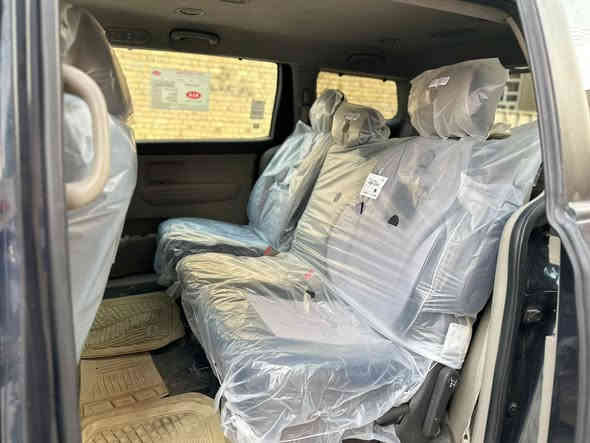 #بيع سريع كيا سيدونا م 2017 امريكي حادث جاملغ والباب #صور السونار مرفقا  فول مواصفات بصمة 8 راكب 3 قطع تبريد تحكم ستيرن جهتين نضام ايكو اقتصاد بانزين مانع انزلاق كشن كهرباء بيبان كهرباء ويل كب كروم مري شفط  #مكينة 6 سلندر داخل سيارة جاهزة كل نقص مابيها #السعر ١٦٨ بيها مجال بسيط رقم اربيل بسمي العنوان بغداد الرصافة 
*********** او ***********
