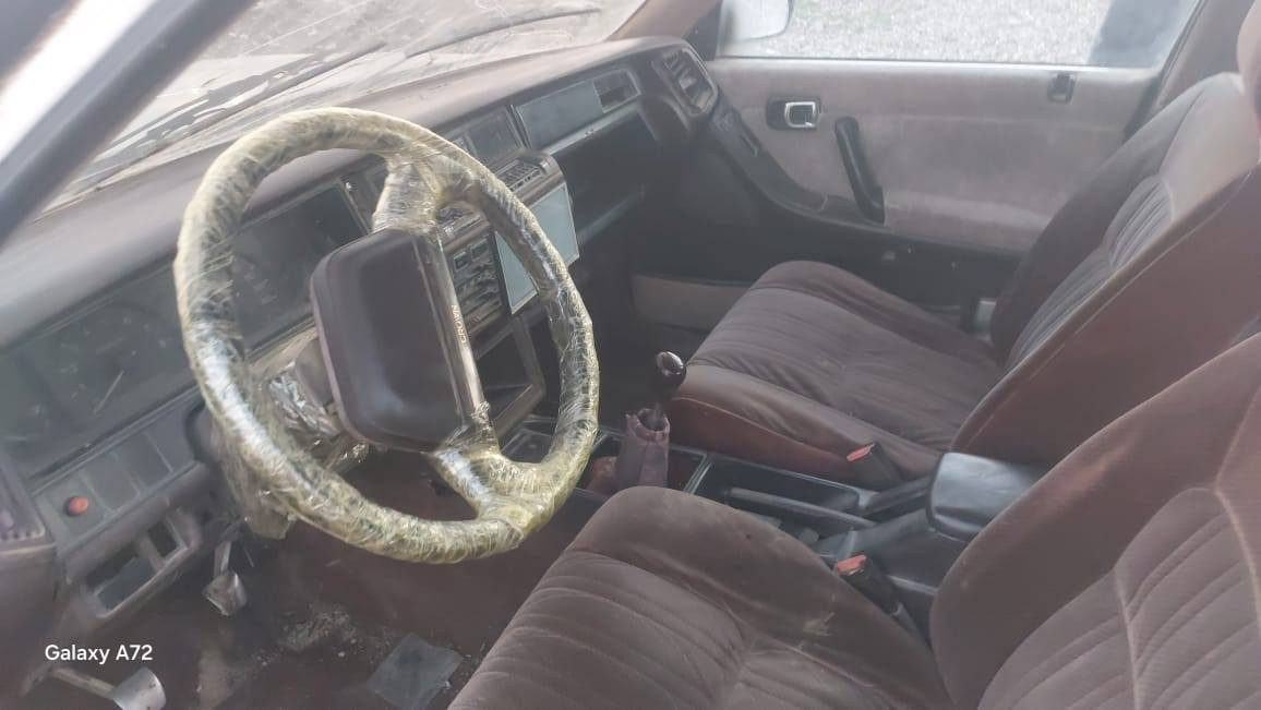 *********** السلام عليكم مكلف بل النشر سيدان موديل ٩١ سيارة مصقطة حبل سيار كير ومحرك جديد صدر خلفي وامامي جديد تخم تاير أربعة نص عمر كهربيات كلهة شغالة كشر وقرفة حلوات السعر ٨ أوراق وبيهة مجال مكان بصيط مكان السيارة العلم قريت الربيضة خاص ما جاوب
