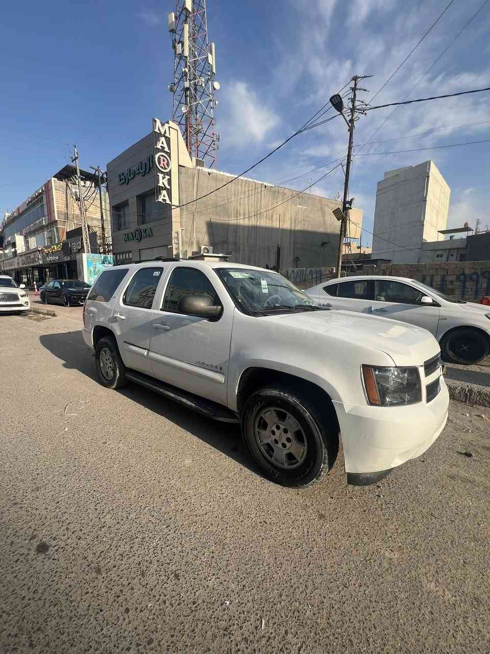 السلام عليكم تاهو ادوات ادوات 
تاهو 2010 ltz  كفاله من الكص والعشاير والسرقه 
السياره خليجي كير مكينه كفاله شرط 
السعر (115)وبيها مجال مكانها بصره مركز البصره 
***********
