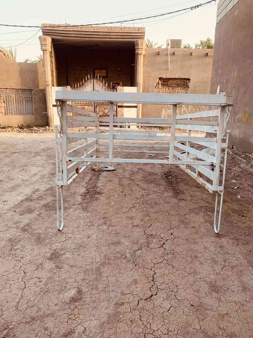 محجر كيا بنكو نثيه للبيع شغل درجه اولى مكاني
ناصريه سوق الشيوخ 
***********
