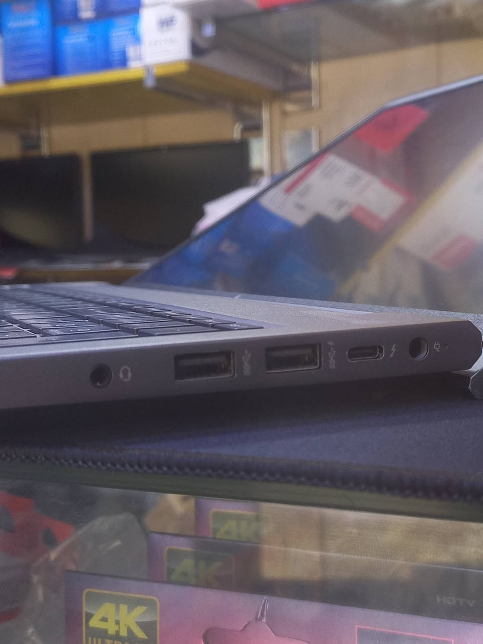 لابتوب مستعمل HP Zbook G8
I7 11850h
RAM 16G
SSD 512G
RTX 2000 4G
SCREEN 15.6

📞 مبيعات:
📱 ***********
📱 ***********
📱 ***********

🛠 الصيانة:
📱 ***********

#لابتوب #لابتوبات #شارع_الصناعة #راوترات #سوق #انترنيت #الكترونيات #ضمان #سرعة #العاب #قوي #موديلات #جيمنج #لاعبين_العراق #محتوى #حاسبات #مكتبي #طلاب #مدرسين #مهندسين #الرياضة_الالكترونية #ابطال #نور_السما #مكتب_نور_السما_للحاسبات #شارع_الصناعة_للحاسبات #بغداد #العراق #واي_فاي #كامرات #سماعات

