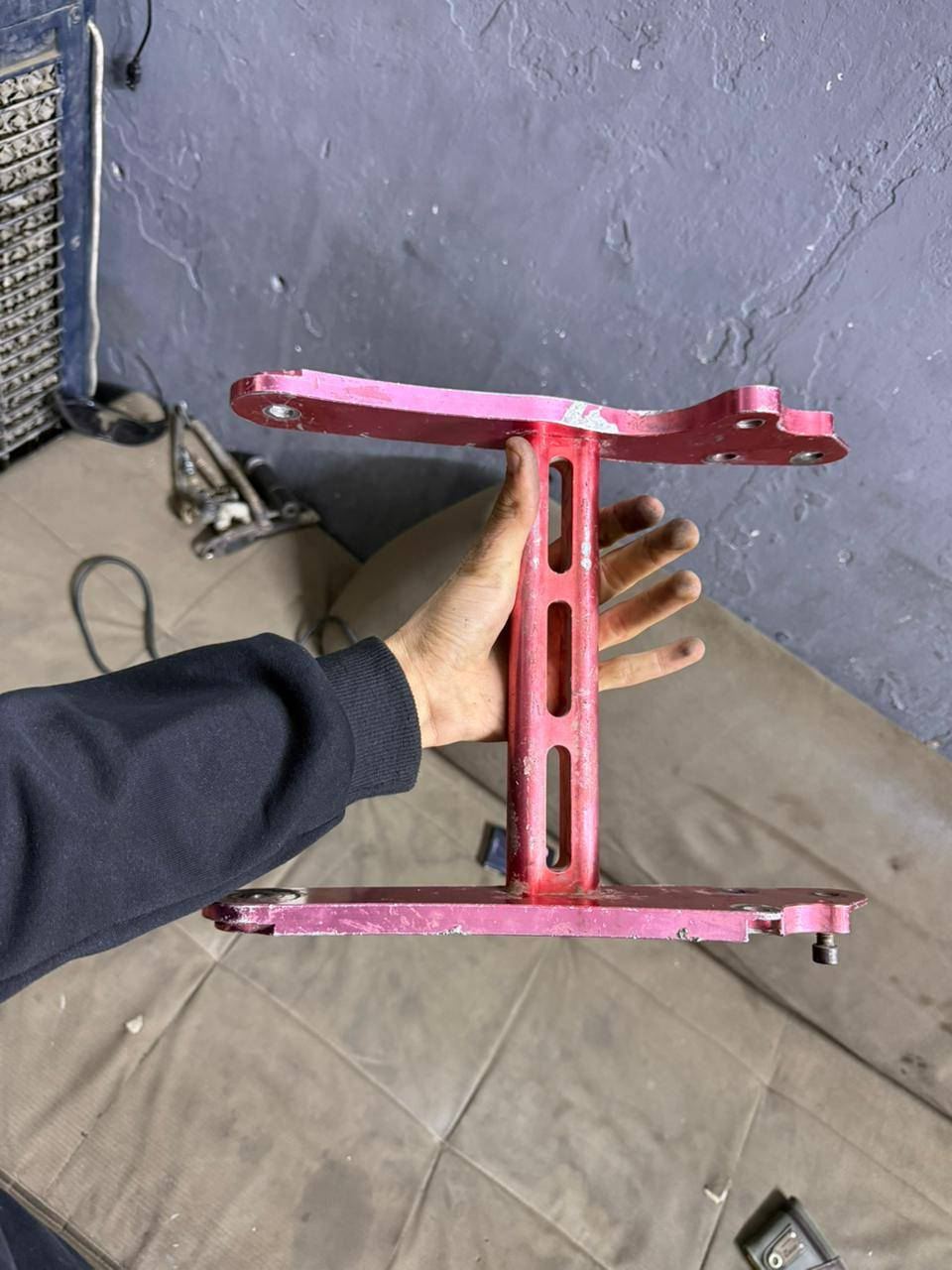 بفلس ونص مكاني بغداد الحرية توصيل موجود لكل المحافظات ***********
