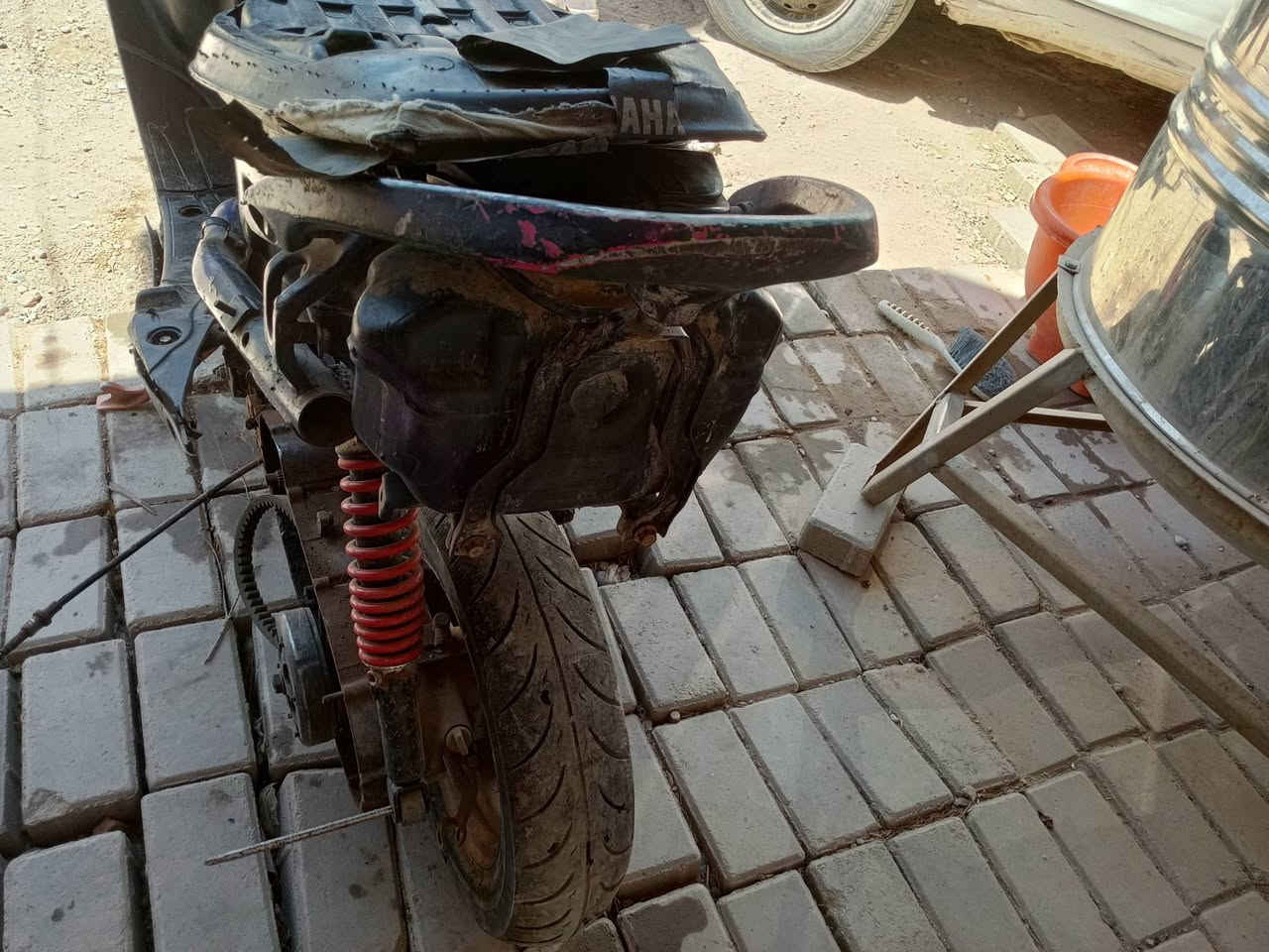 سلام عليكم دراجه ماكس قجمه كوم حديد مابيه شي عراضه موجوده بس لكفرات ماكو عراضه موجوده وكاملات دراجه حلوه رايده ب300 للاستفسار خاص


**إذا كنت صاحب هذا الإعلان وتريد حذفه لأي سبب، رجاءا أرسل رسالة إلى الدعم الفني**