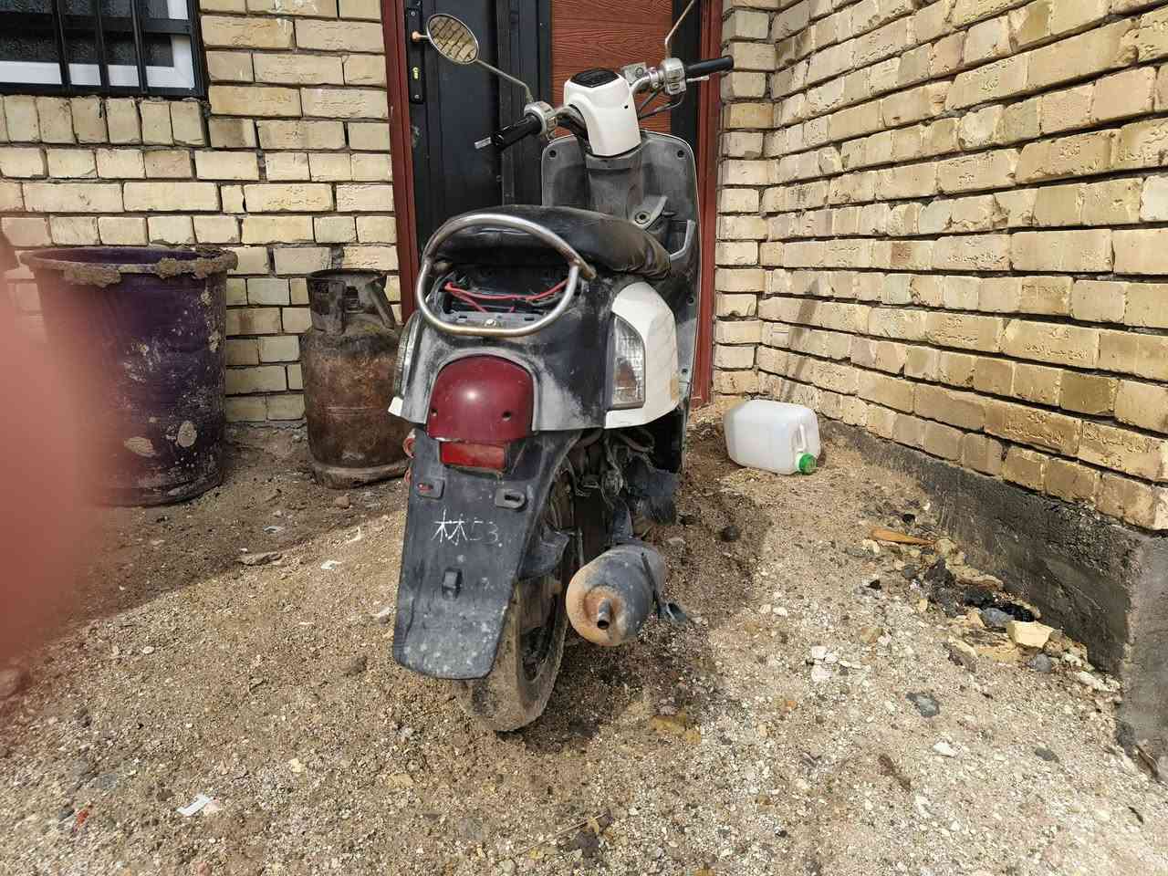 دراجة بوليسي نوزل الدراجة ما مفتوحة بيها نقص بطارية فقط 
وتفحص يالله تاخذ السعر 600 بيها مجال للشراي مكاني كربلاء الكمالية
***********
