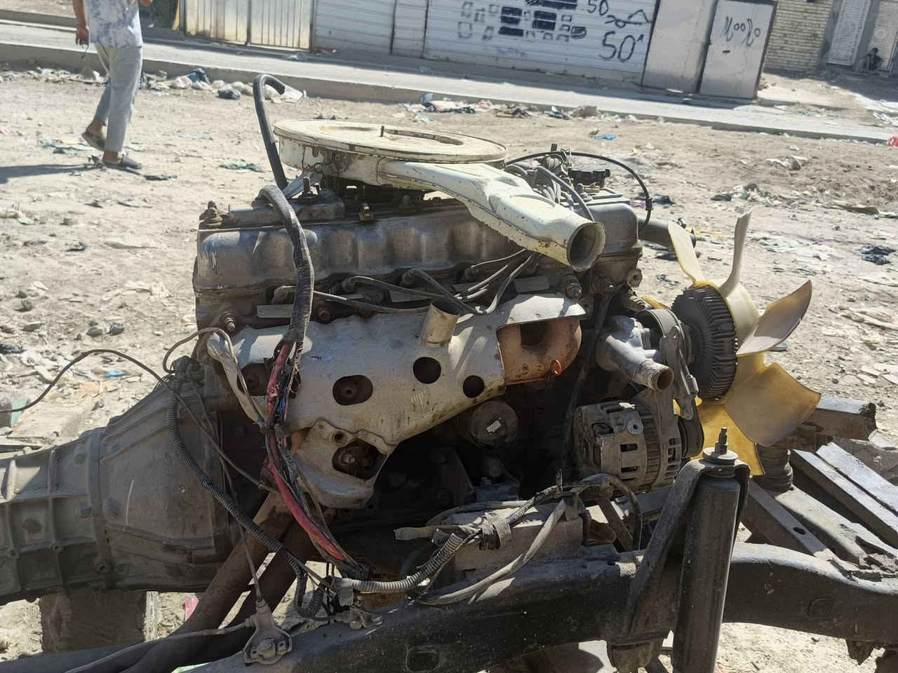 سلام عليكم مكينه وكير للبيع كير عكرب كلشي ما بي على فحص  سوبر لمكينه لا تنقيص ولا تبخير تجي تفحص  على فحص أمانت الله مكينه خير من الله بس يرداله شوي ترتيبات رقم لاتصال ولاستفسار ***********
