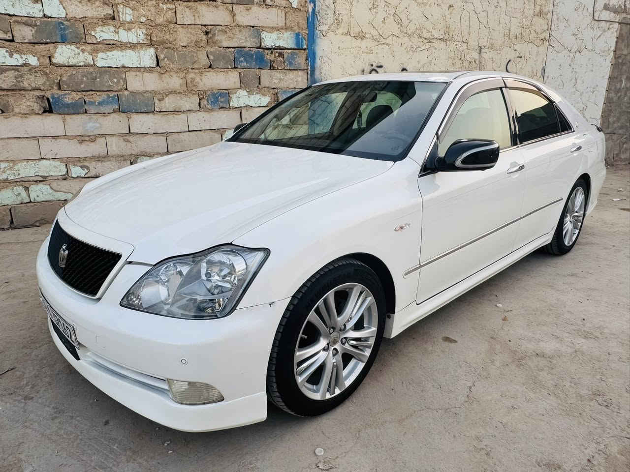 السلام عليكم 
شاهينه للبيع موديل ٢٠٠٥
قرار ٤٨اصل 
رقم بصره 
دكمتين شاصي ٨٢ 
سياره جاهزه 
بسمي 
رقم بصره 
فتحه 
داخل رصاصي 
سياره كفاله 
فقط كصه قماره 
العنوان نجف عباسيه 
الاستفسار الاتصال ع رقم 
***********
ملاحضه مكلف بنشر
