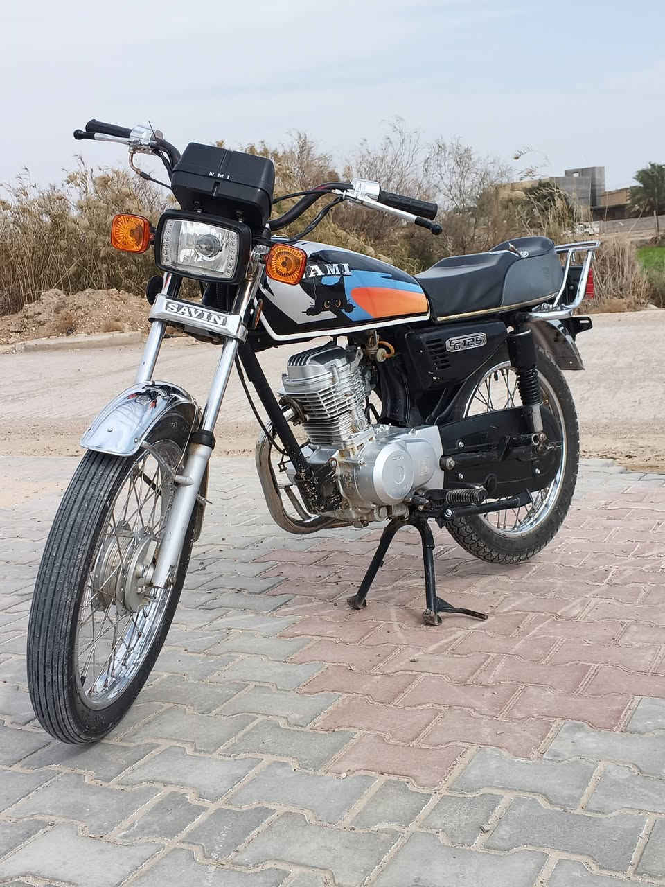 سلام عليكم دراجه للبيع موديل 2022اوراق ستنساخ مكينه 23 دراجه نضيفه شوفت عينك سعره 550 مكينه لا نضيح ولا ابد مكاني كوت الشراي يتصل على الرقم وبل خدمه ***********رجائن المو شراي لا يتعبنه
