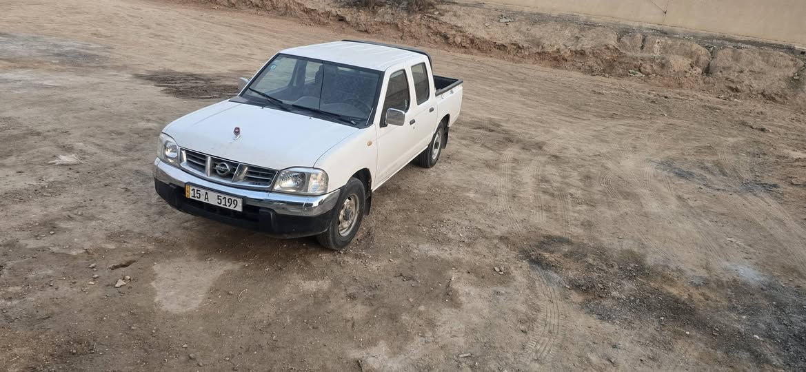 السلام عليكم ابيكم نيسان للبيع موديل 2009 سياره بلاديه بيه صبق قطع سنويه بسمي جديده 31 تخم تاير سيارة جاهزه سعر 105 وبيه مجال مكان فلوجه كرمه
***********
