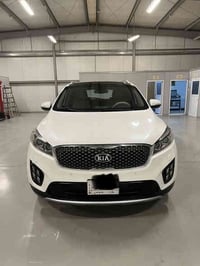 سورنتو 2017 خليجي فول مواصفات 6سلندر 7راكب السعر 188ورقة 07819030190