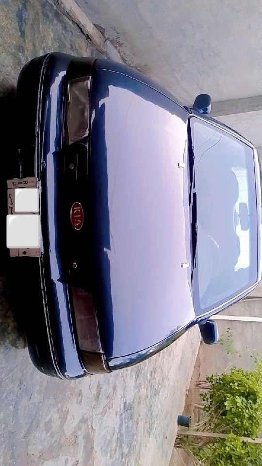 سياره للبيع  سيفيه 
موديل 1993
رقم بغداد 
لتحويل يكون ثاني يوم 
السياره كير عادي 
او محرك خير  من الله 
السياره جاهزه من كلشي 
ااتواصل /***********
