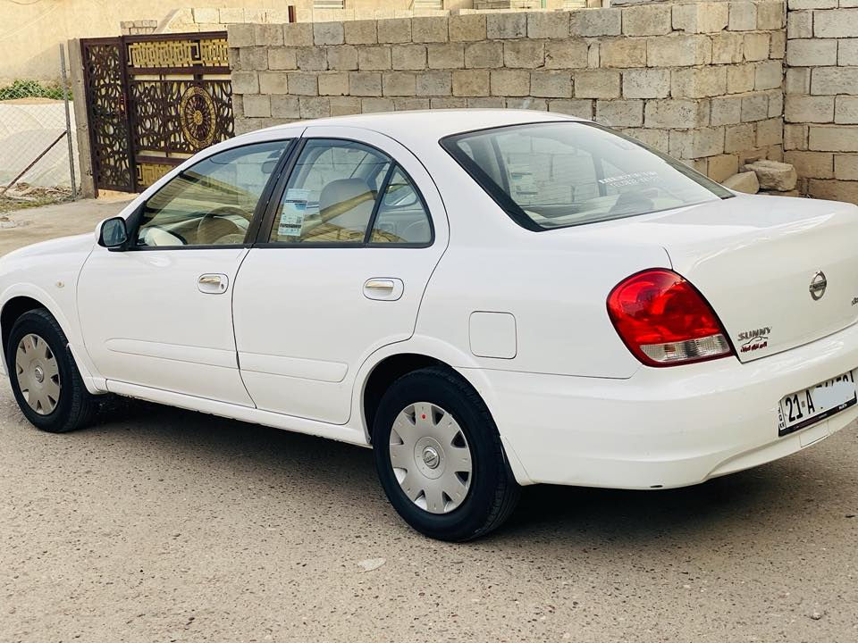 السلام عليكم للبيع سني2010
كفاله عامه من كلشي شرط السونار  سبير شركه منازل ماشيه 112 الف 
رقم السليمانيه دولي (21) ب اسمي 
تخم تاير صدر محرك السياره (جديده)
مكان السيارة صلاح الدين/بلد
للاستفسار ***********
