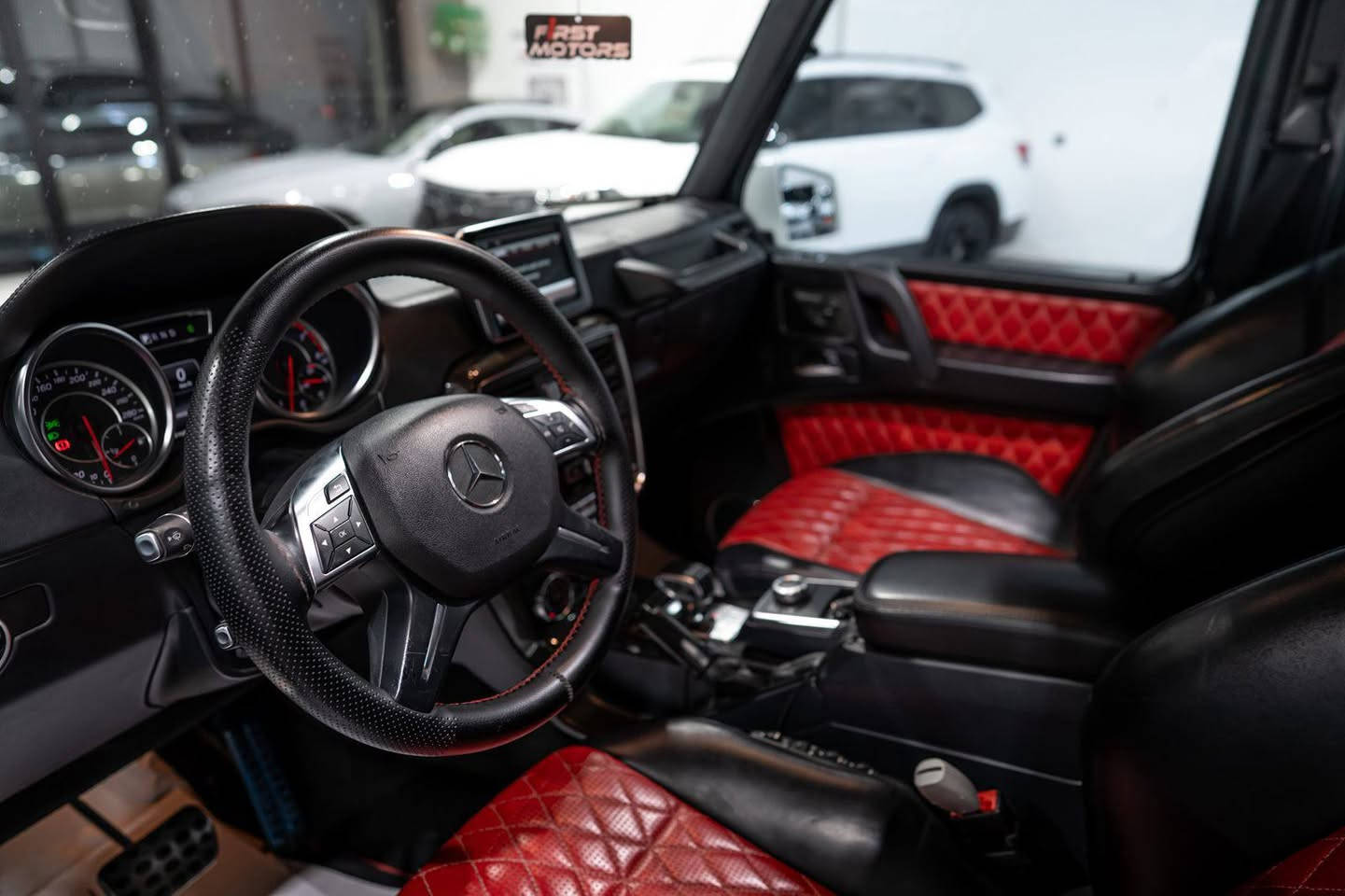 کوردی /عربی 
*********
دروستكراوي :- Mercedes 
مۆدێل :- G-class 
ساڵ :  2016 
بزوێنەر : V8 4.0L
بگۆری بزوێنەر : Automatic 
سوتەمەنی : بنزین 
نرخ : 46800$
دۆخ : بەکارهاتوو
ماوەی ڕۆشتوو:   114 km
تابلو ئوتومبێل : هەولێر  
***********
النوع :-Mercedes 
المودیل :- G-class  
السنة : 2016
المحرك :   V8 4.0L  
ناقل الحركة: Automatic
نوع الوقود : بنزین
الحالة: المستخدم 
السعر: 46800$
عدد اميال :    114 km      
رقم السیارە: هەولێر 
**********
0751-2004-377
0772-818-6453
عنوان : اربيل ترافك لايت مخمور قريب من معمل بيبسي أربيل, العراق
