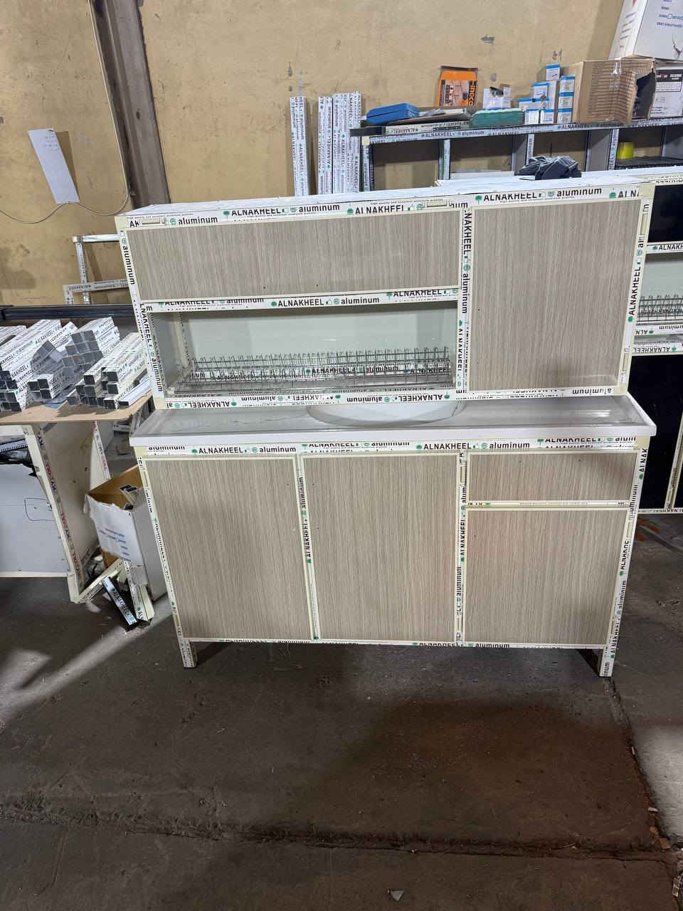 المنيوم وليس سوكي 

القياس متر ونص


**إذا كنت صاحب هذا الإعلان وتريد حذفه لأي سبب، رجاءا أرسل رسالة إلى الدعم الفني**