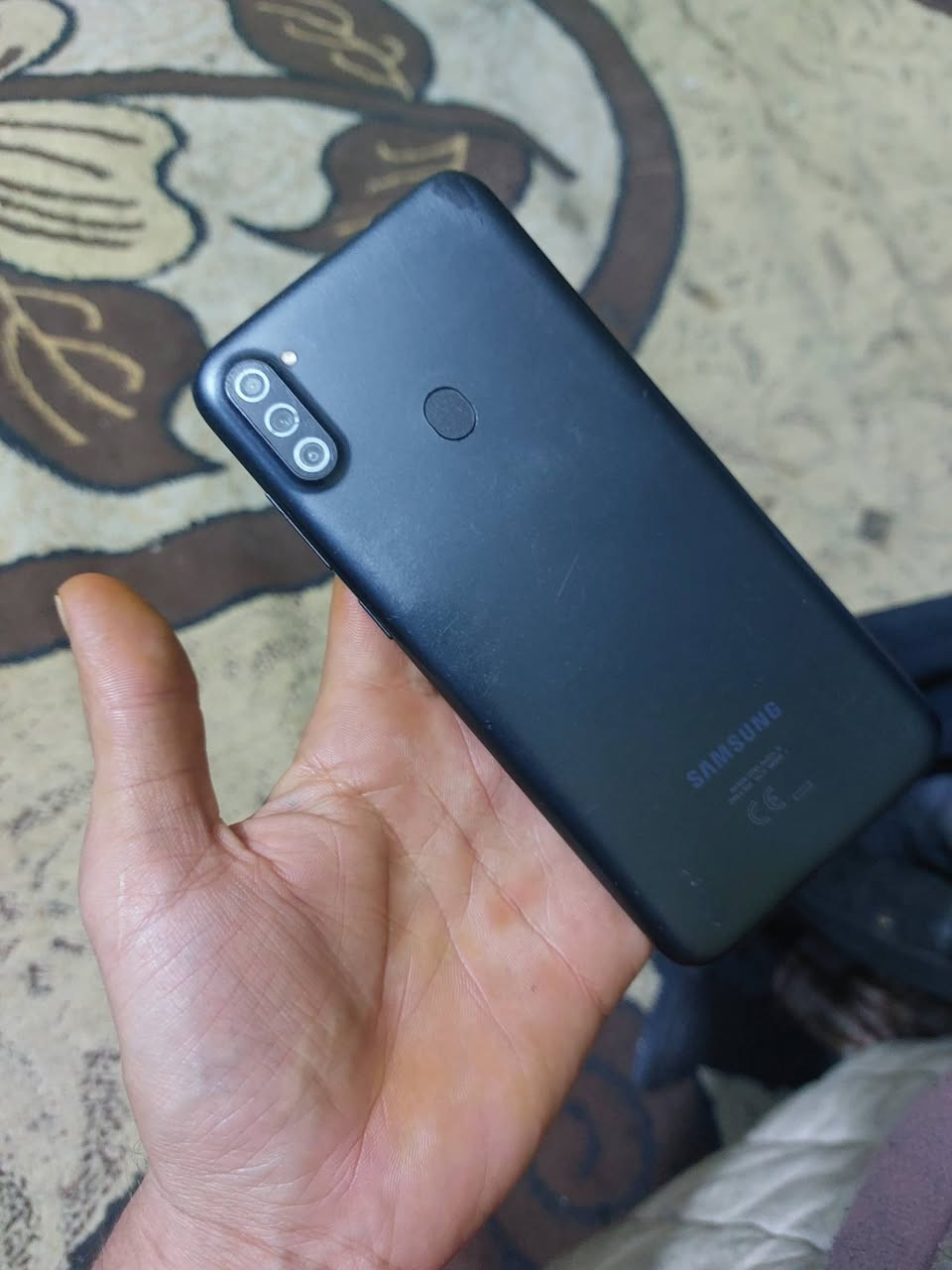 وكع مني ويبقه هيج معلك سعر ٢٥ الف بغداد الامين ***********
