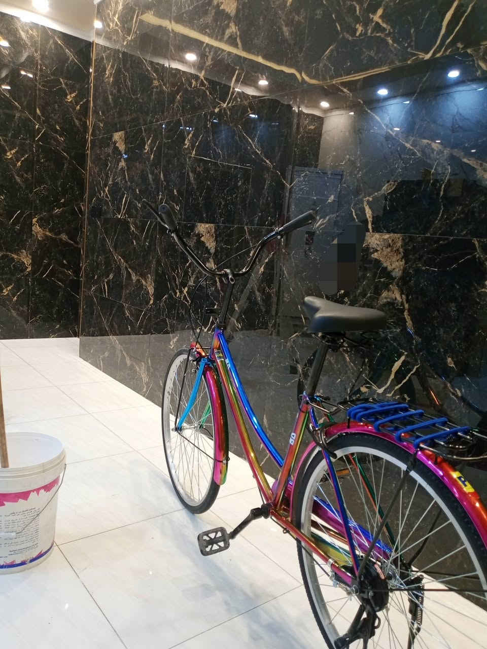 للبيع /بايسكل بناتي 7الوان صيني بس مو تجاري موديل 2021/السعر ب100و 30. العنوان بغداد البياع/***********
